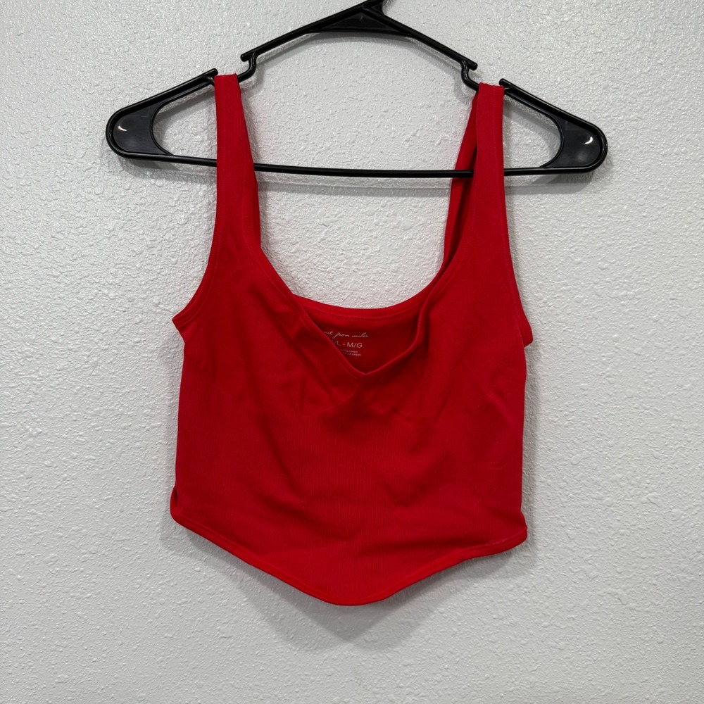 Urban Outfitters Out From Under Red Ribbed Cropped Tank Top M Seamless Fit